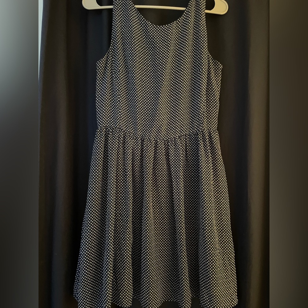Navy and White patterned dress with back bow detail